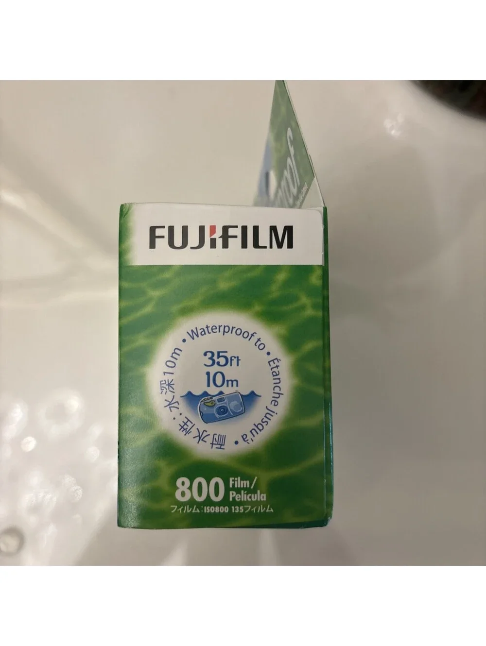 BNWT Fujufilm Supreme Quicksnap Waterproof Camera One Time Use 800 ISO Film